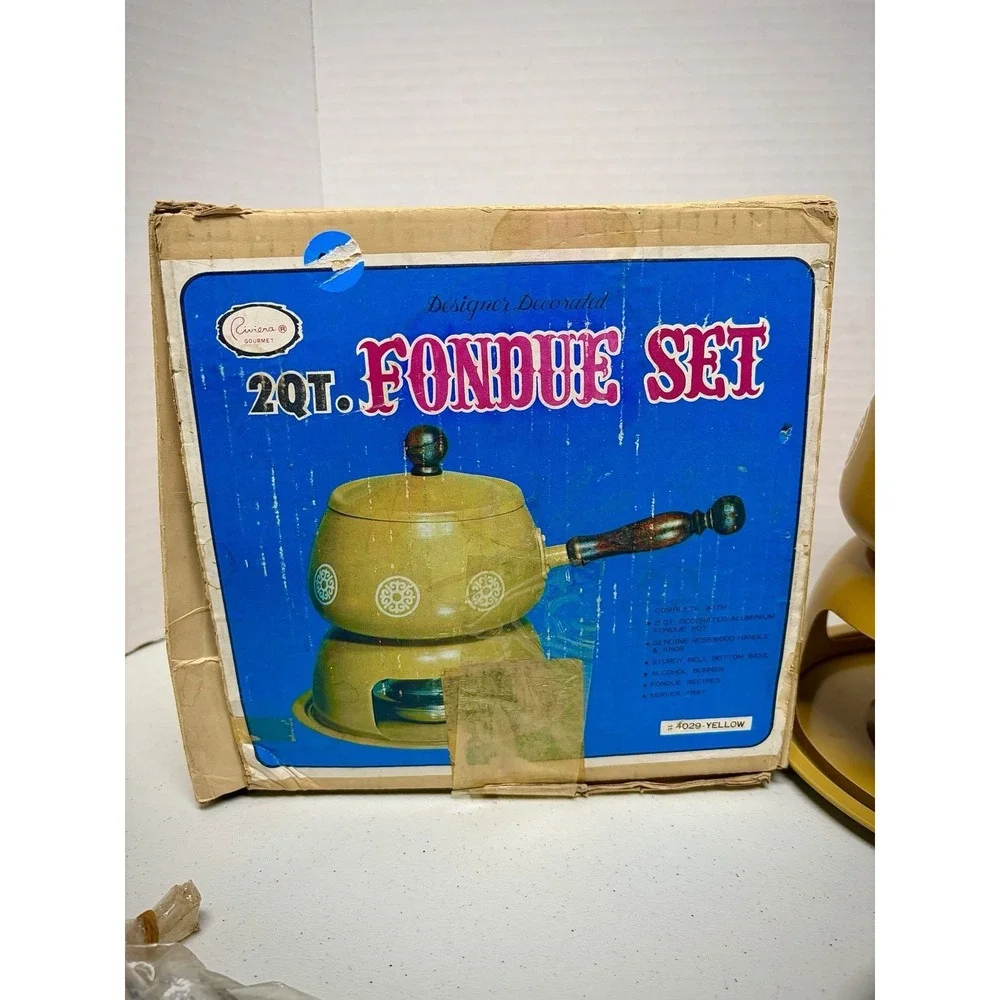 Vintage Riviera Gourmet Designer Decorated Fondue Set (2 Quarts)w/ Forks And Box